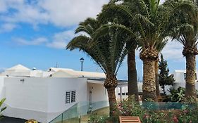 Apartamentos Anjomacar B